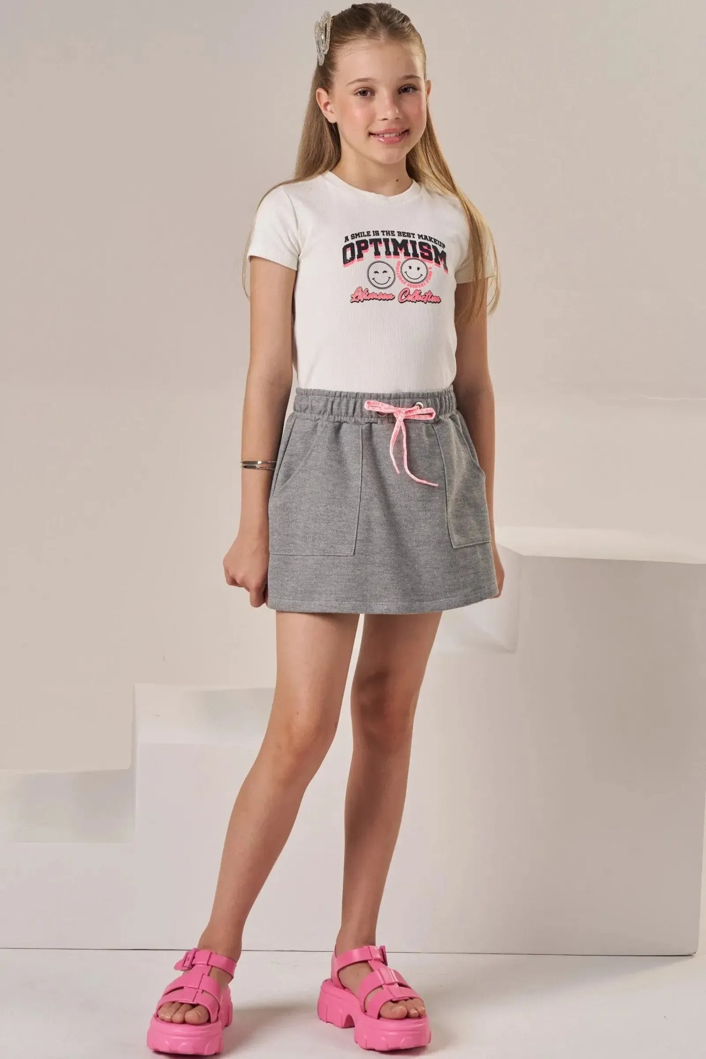 Conjunto de Blusa em Canelado Liz e Short Saia em Moletom sem Pelúcia 87210 Lilimoon Teen Menina