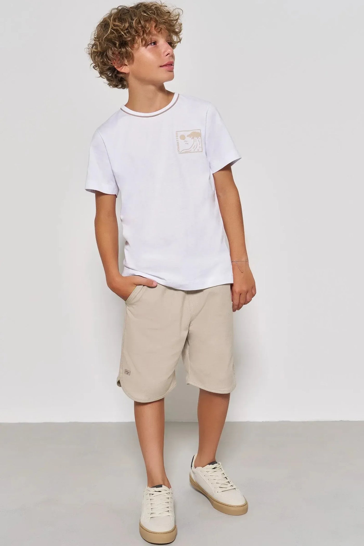 Conjunto de Camiseta em Meia Malha e Bermuda em Sarja Girassol com Elastano 87721 Johnny Fox Teen Menino